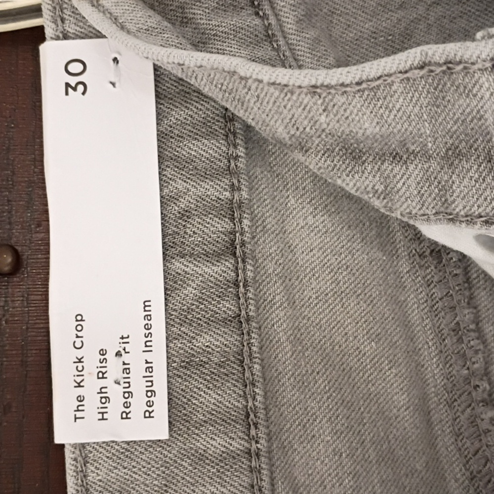 Gray Women's Loft Kick Crop Jeans, New With Tag - Picture 9 of 10